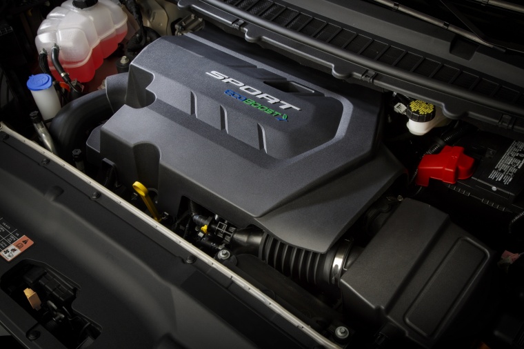 2015 Ford Edge Sport 2.7-liter V6 turbocharged EcoBoost Engine Picture