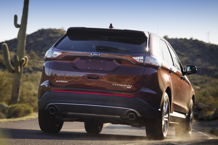 2018 Ford Edge Titanium Picture