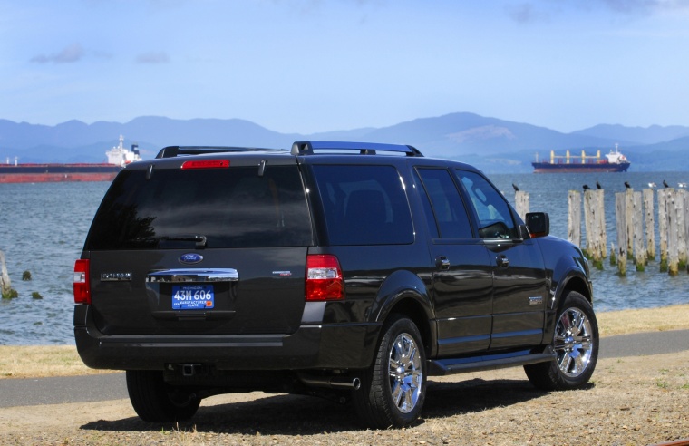 2011 Ford Expedition EL Picture