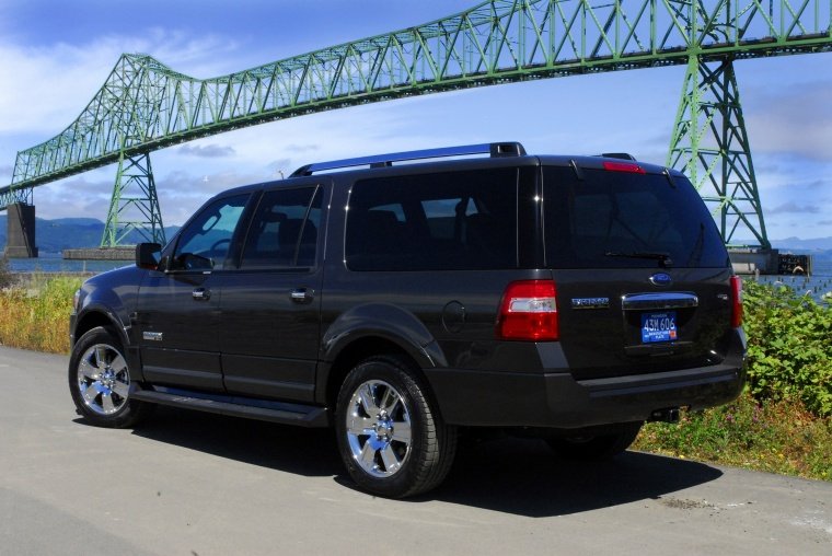 2014 Ford Expedition EL Picture