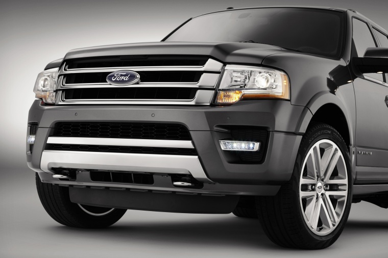 2016 Ford Expedition Platinum Front Fascia Picture