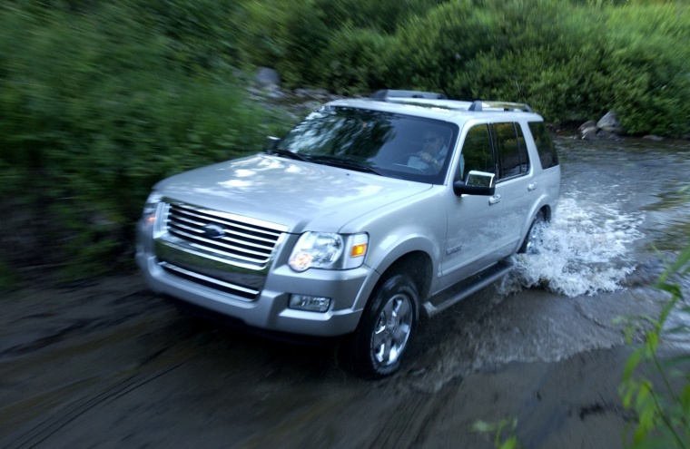 2010 Ford Explorer Picture