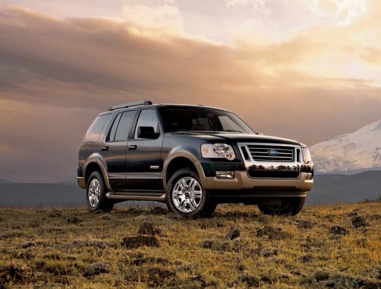 2010 Ford Explorer Picture