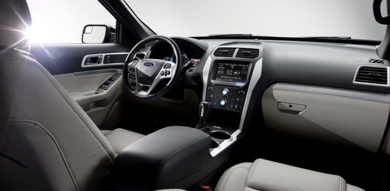 2012 Ford Explorer Limited 4WD Interior Picture