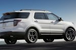 Picture of 2014 Ford Explorer Sport 4WD in White Platinum Metallic Tri-Coat