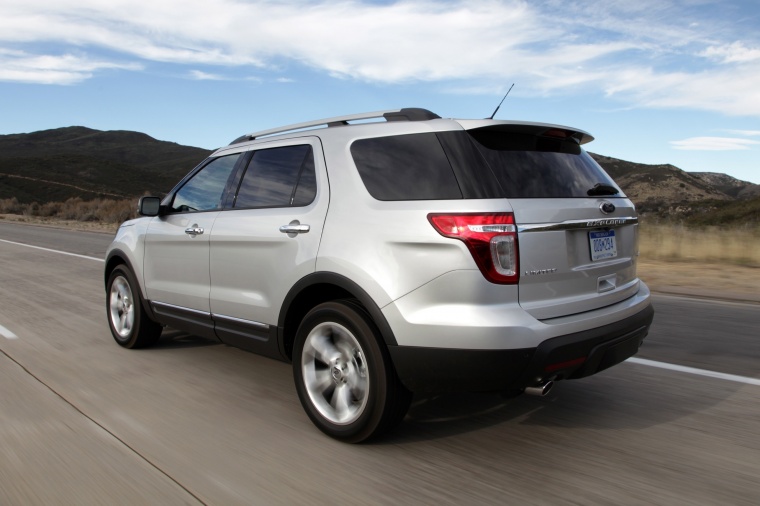 2015 Ford Explorer Limited 4WD Picture