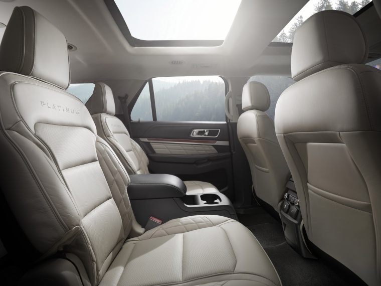 2016 Ford Explorer Platinum 4WD Rear Seats Picture