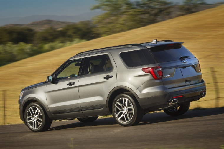 2018 Ford Explorer Sport 4WD Picture