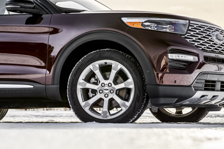 2020 Ford Explorer Platinum V6 EcoBoost 4WD Rim Picture