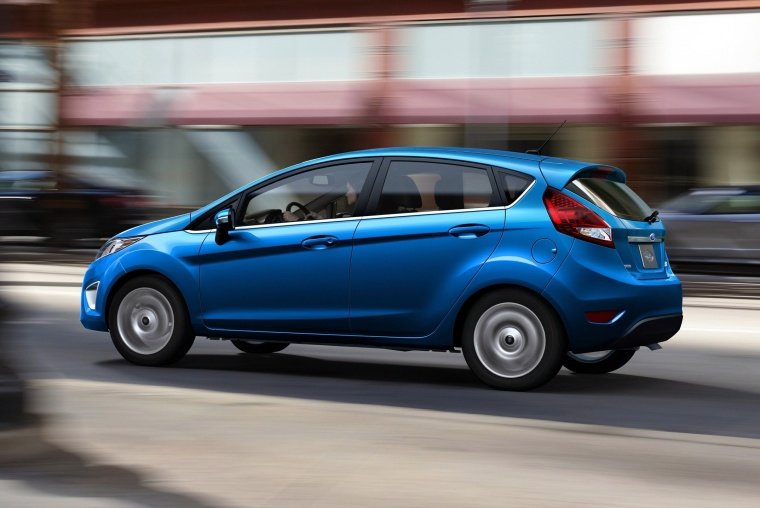 2013 Ford Fiesta Hatchback Picture