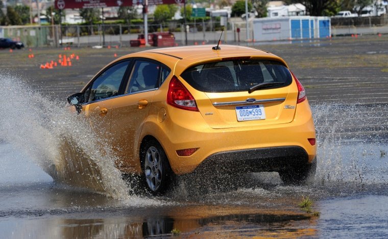 2013 Ford Fiesta Hatchback Picture