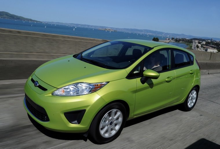 2013 Ford Fiesta Hatchback Picture