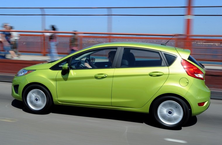 2013 Ford Fiesta Hatchback Picture
