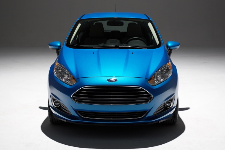 2014 Ford Fiesta Hatchback Titanium Picture