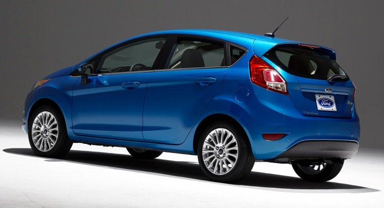 2014 Ford Fiesta Hatchback Titanium Picture