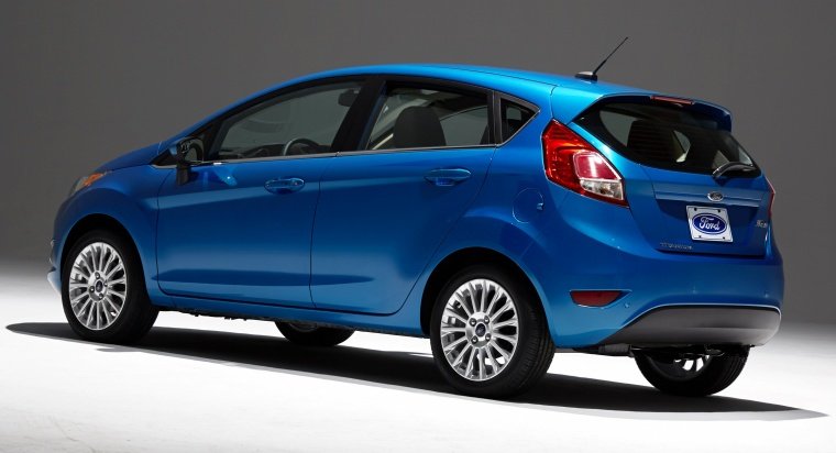 2015 Ford Fiesta Hatchback Titanium Picture
