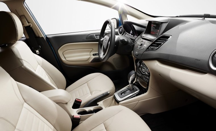2017 Ford Fiesta Hatchback Titanium Front Seats Picture