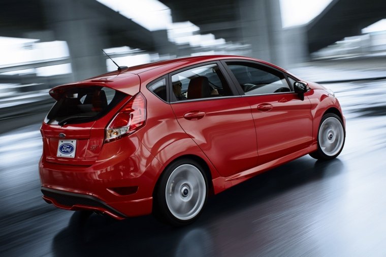 2017 Ford Fiesta Hatchback ST Picture