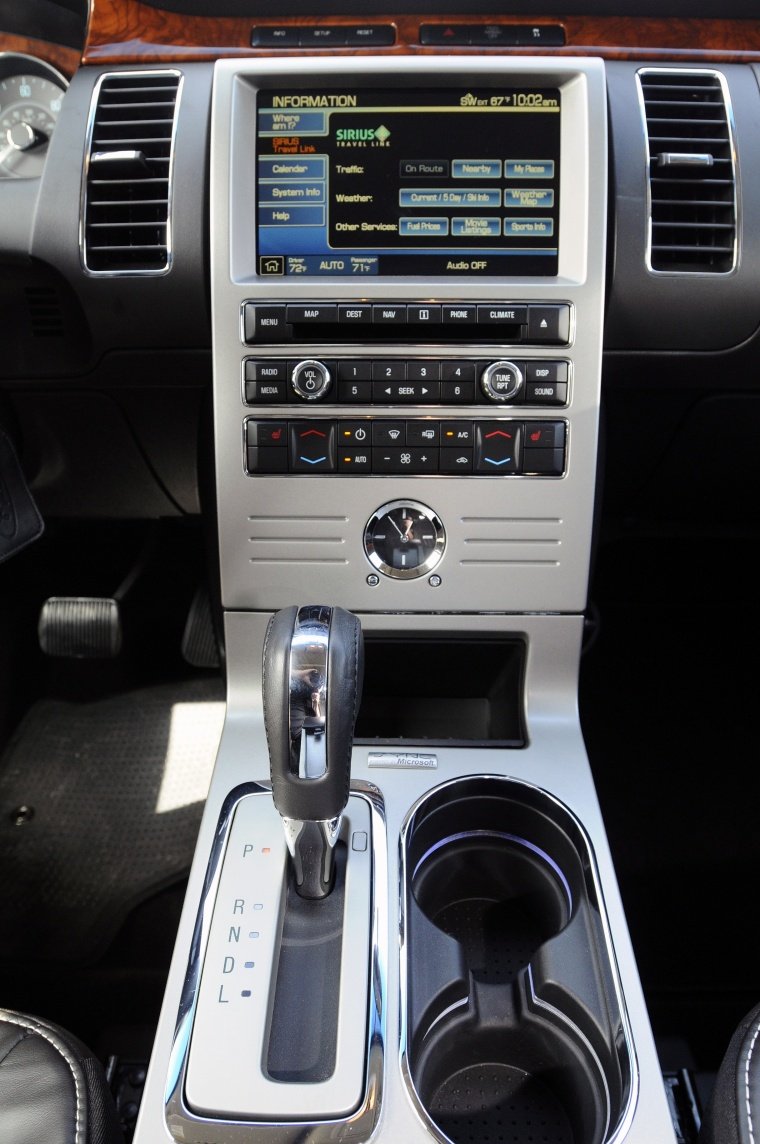 2012 Ford Flex Center Stack Picture