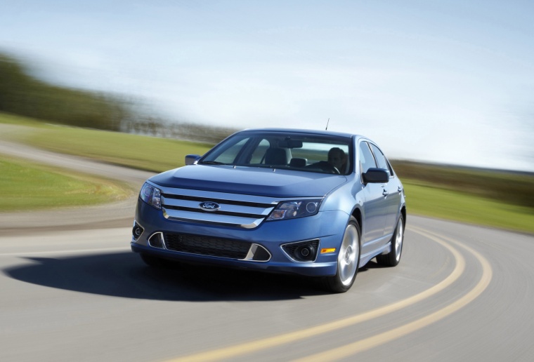 2010 Ford Fusion Sport Picture