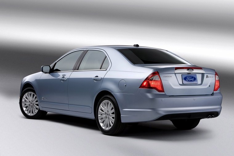 2012 Ford Fusion Hybrid Picture