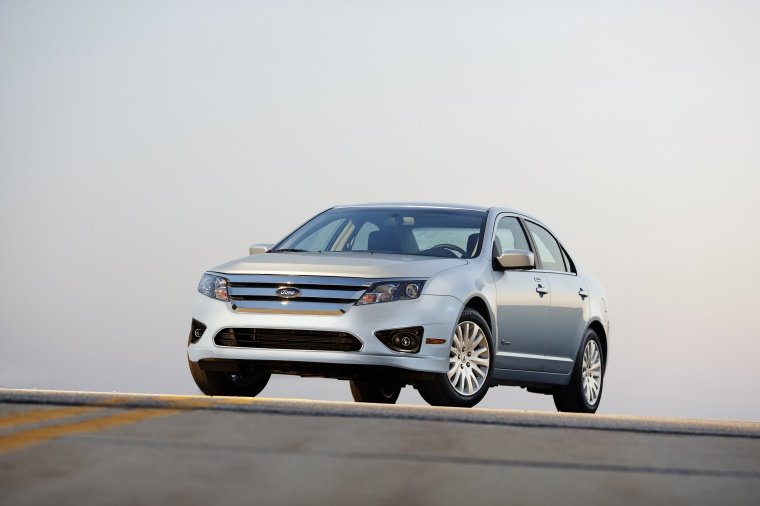 2012 Ford Fusion Hybrid Picture