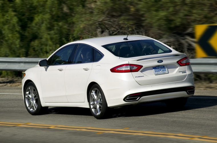 2013 Ford Fusion Titanium AWD Picture