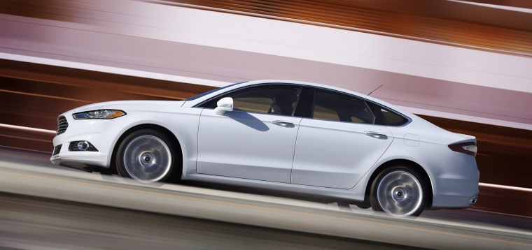 2014 Ford Fusion Titanium AWD Picture