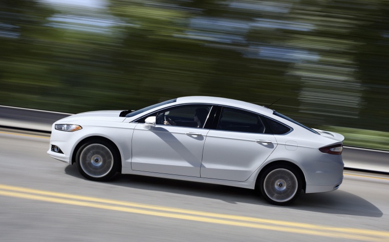 2015 Ford Fusion Titanium AWD Picture