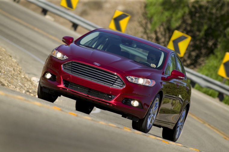 2016 Ford Fusion Titanium AWD Picture