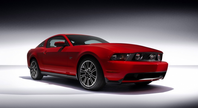 2010 Ford Mustang GT Coupe Picture