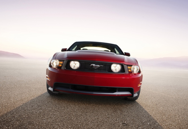 2010 Ford Mustang GT Coupe Picture