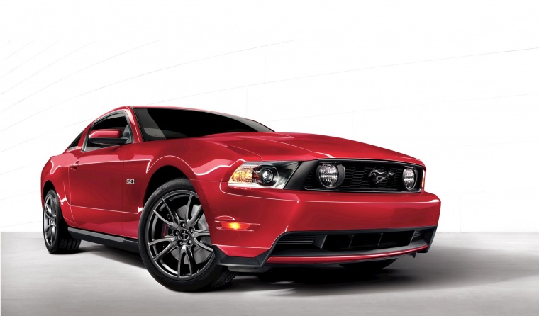 2012 Ford Mustang GT Coupe Picture