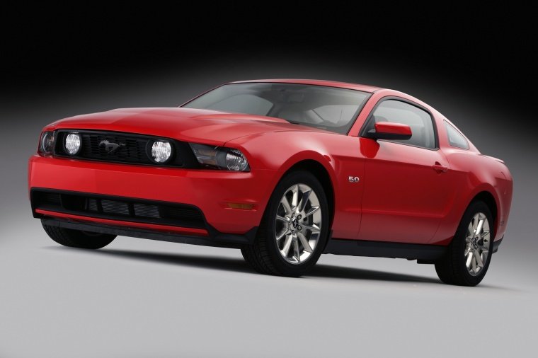 2012 Ford Mustang GT Coupe Picture