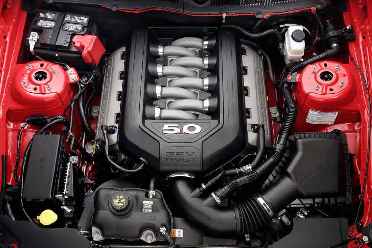 2012 Ford Mustang GT Coupe 5.0-liter V8 Engine Picture