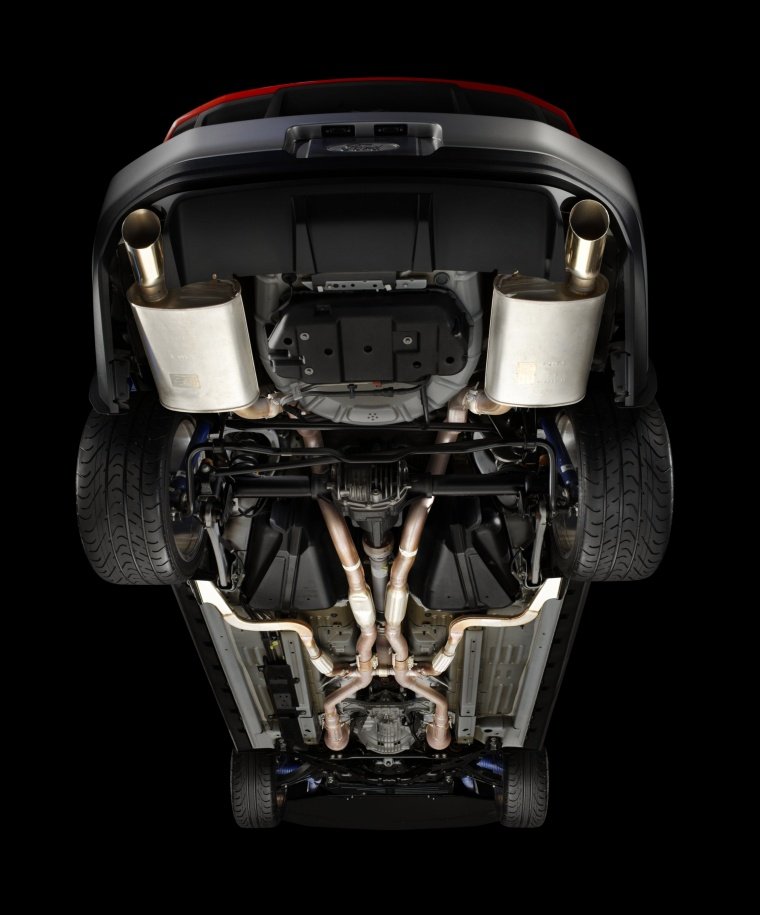 2012 Ford Mustang Boss 302 Coupe Underbody Picture