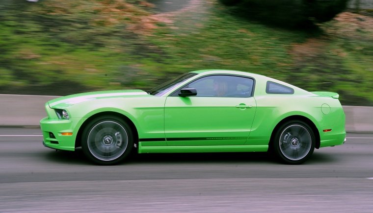 2013 Ford Mustang GT Coupe Picture