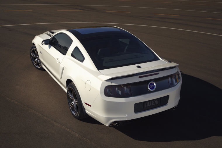 2014 Ford Mustang GT Coupe Picture