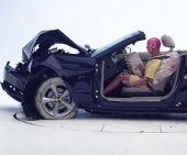 2014 Ford Mustang Convertible IIHS Frontal Impact Crash Test Picture
