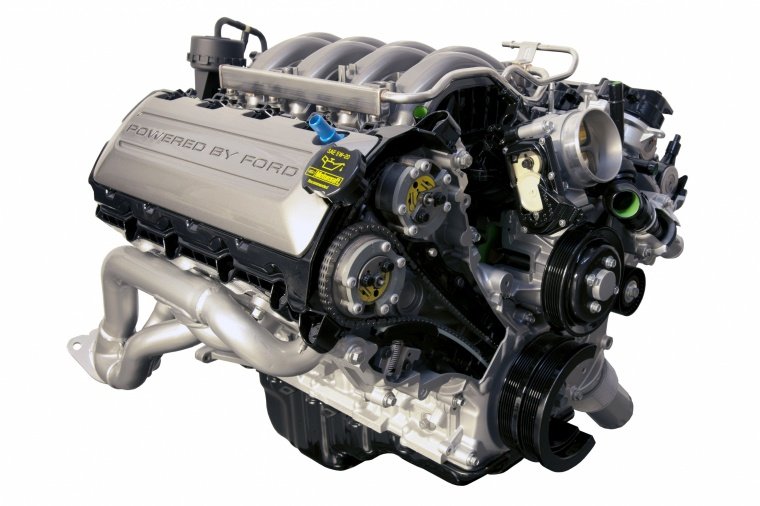 2015 Ford Mustang GT Fastback 5.0L V8 Engine Picture