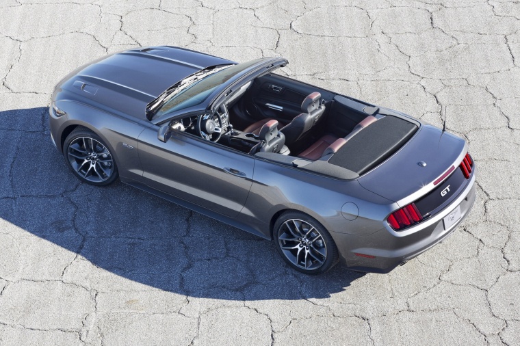 2015 Ford Mustang GT Convertible Picture