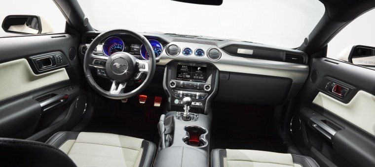 2016 Ford Mustang EcoBoost Fastback Cockpit Picture