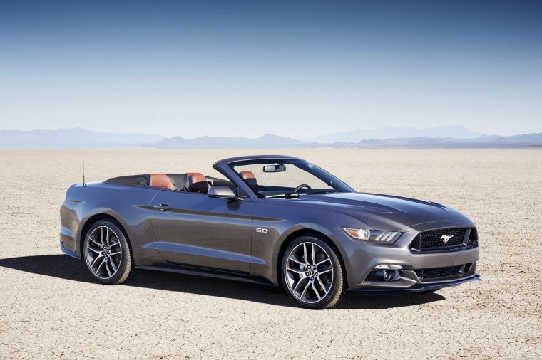 2016 Ford Mustang GT Convertible Picture