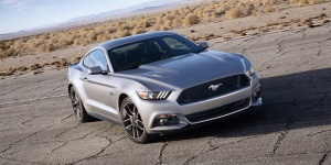 2016 Ford Mustang Pictures