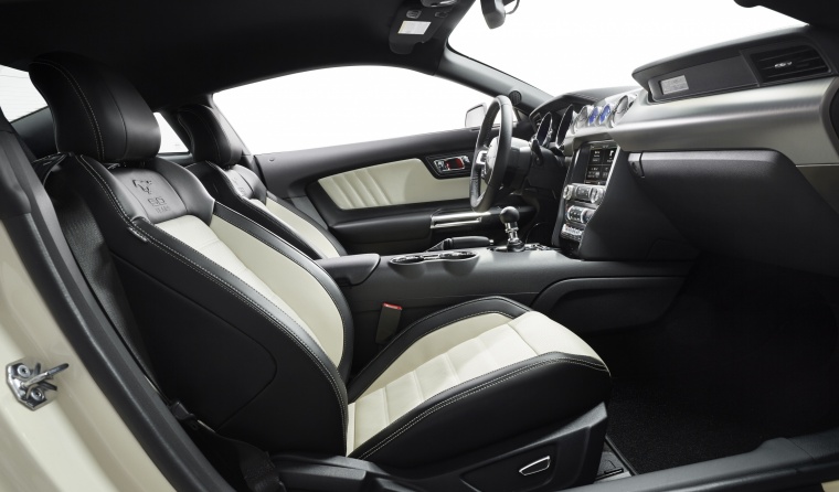 2017 Ford Mustang EcoBoost Fastback Front Seats Picture