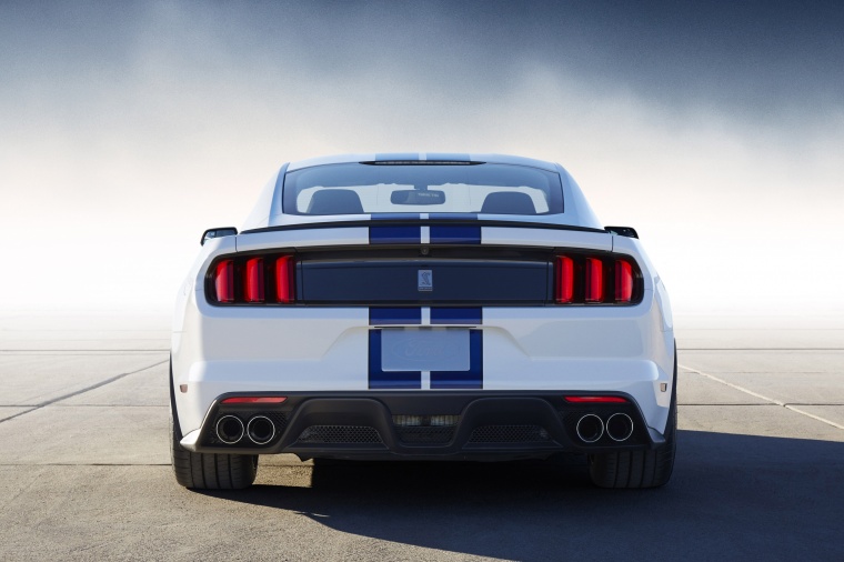 2017 Shelby GT350 Picture