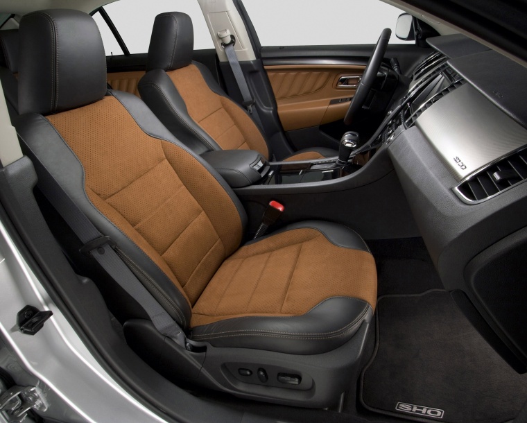 2010 Ford Taurus SHO Front Seats Picture