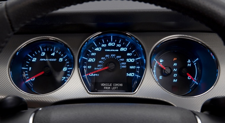 2010 Ford Taurus SHO Gauges Picture