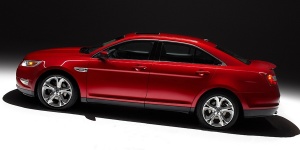 2010 Ford Taurus Pictures