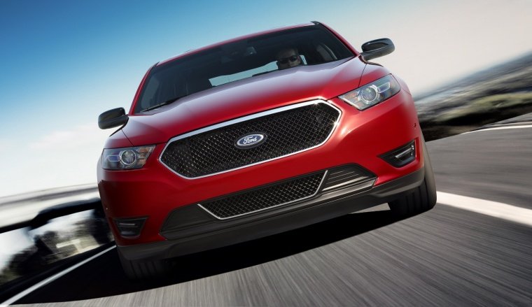 2013 Ford Taurus SHO Sedan Picture